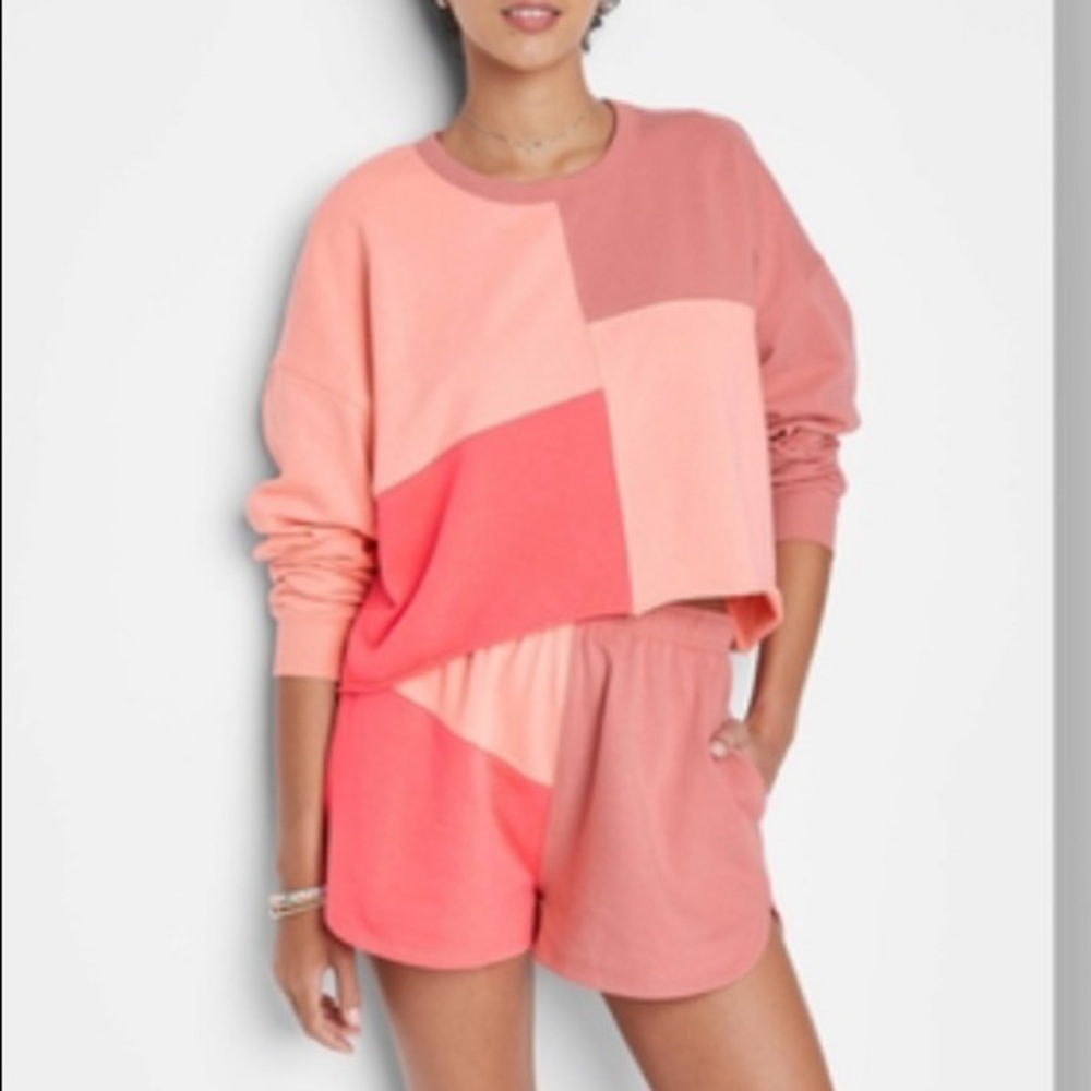 Wild Fable Colorblock Cropped Sweatshirt & Shorts